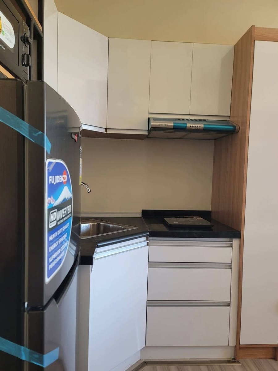 Newly Furnished Studio Unit FOR RENT - photo 4
