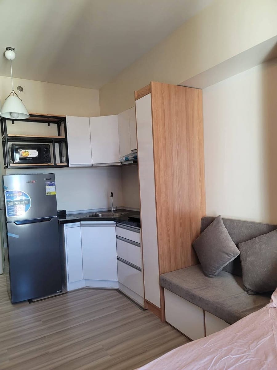 Newly Furnished Studio Unit FOR RENT - photo 5
