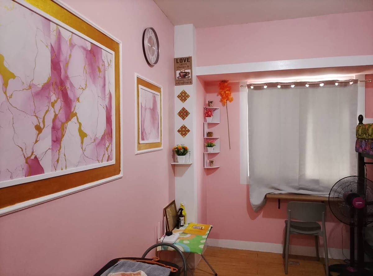 Studio unit for rent, furnished, including washing machine and dryer. 20k dues included. Move in anytime - photo 1