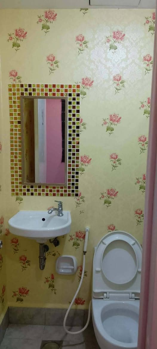 Studio unit for rent, furnished, including washing machine and dryer. 20k dues included. Move in anytime - photo 4