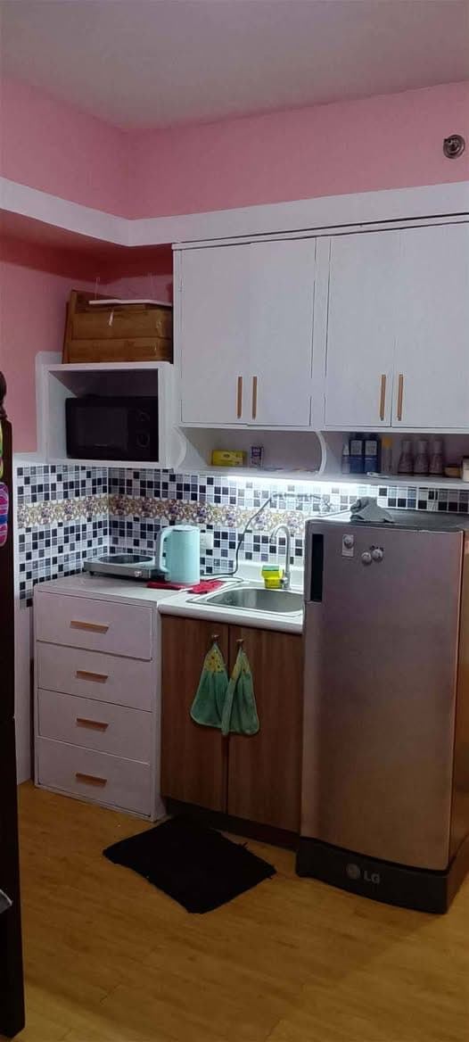 Studio unit for rent, furnished, including washing machine and dryer. 20k dues included. Move in anytime - photo 5