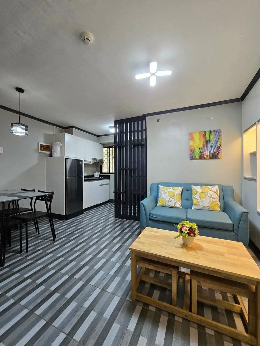 🏢 LA GUARDIA FLATS – CORNER STUDIO ✨ - photo 1