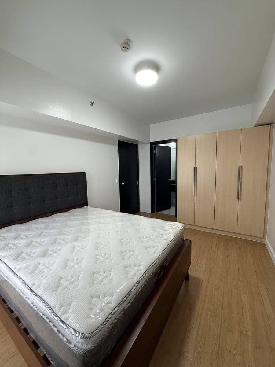 FOR RENT / FOR SALE – 1-Bedroom Furnished Condo Unit - photo 4