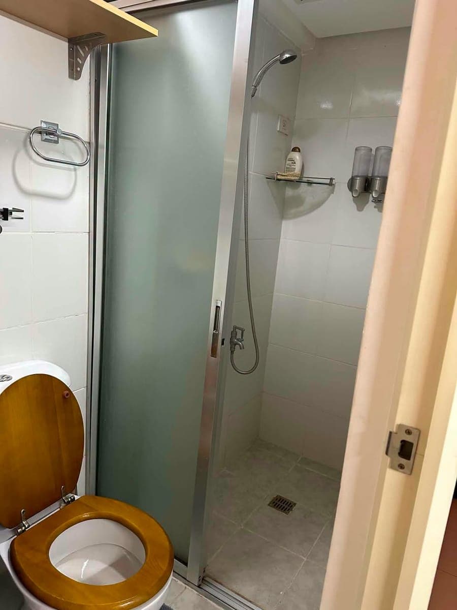 For Rent                         Pinecrest Condo           Tower 3 - photo 2