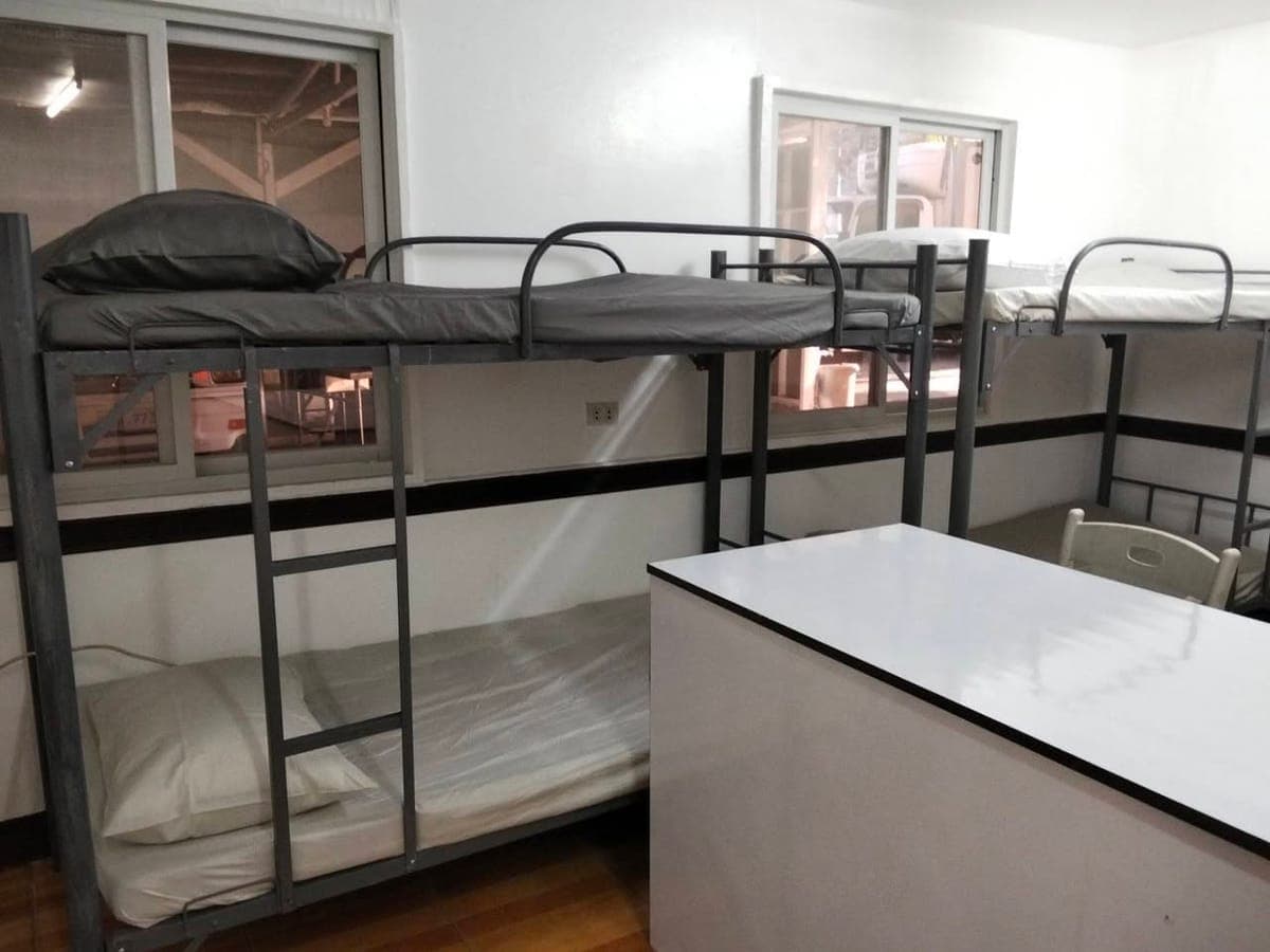 Gated compound with complete facilities located at #3 Manalili St. Central Signal Village Taguig City - photo 1
