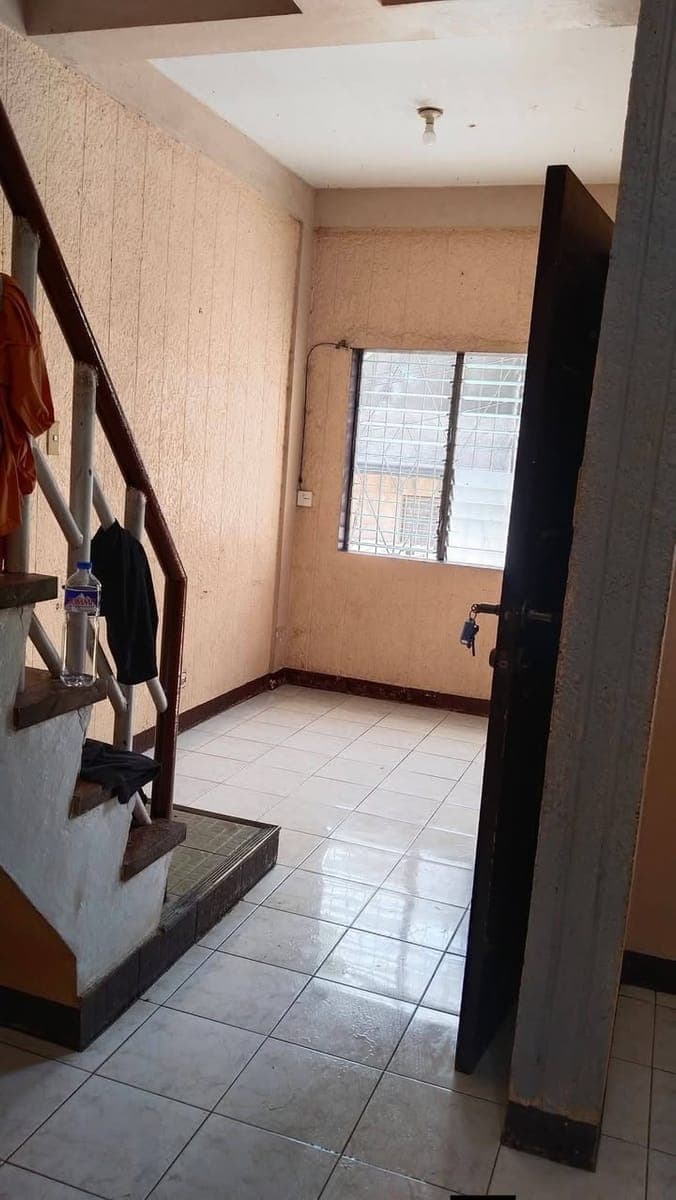 House for rent - photo 2