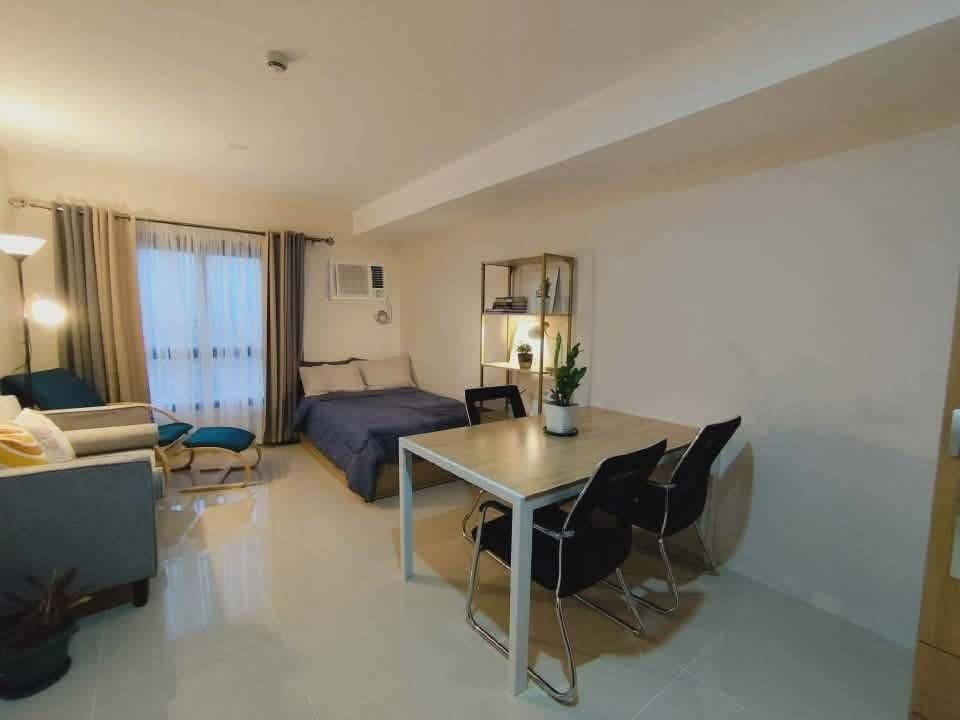 For Rent: Condo Unit (SEAVIEW) in J Tower Residences, Mandaue City. - photo 4