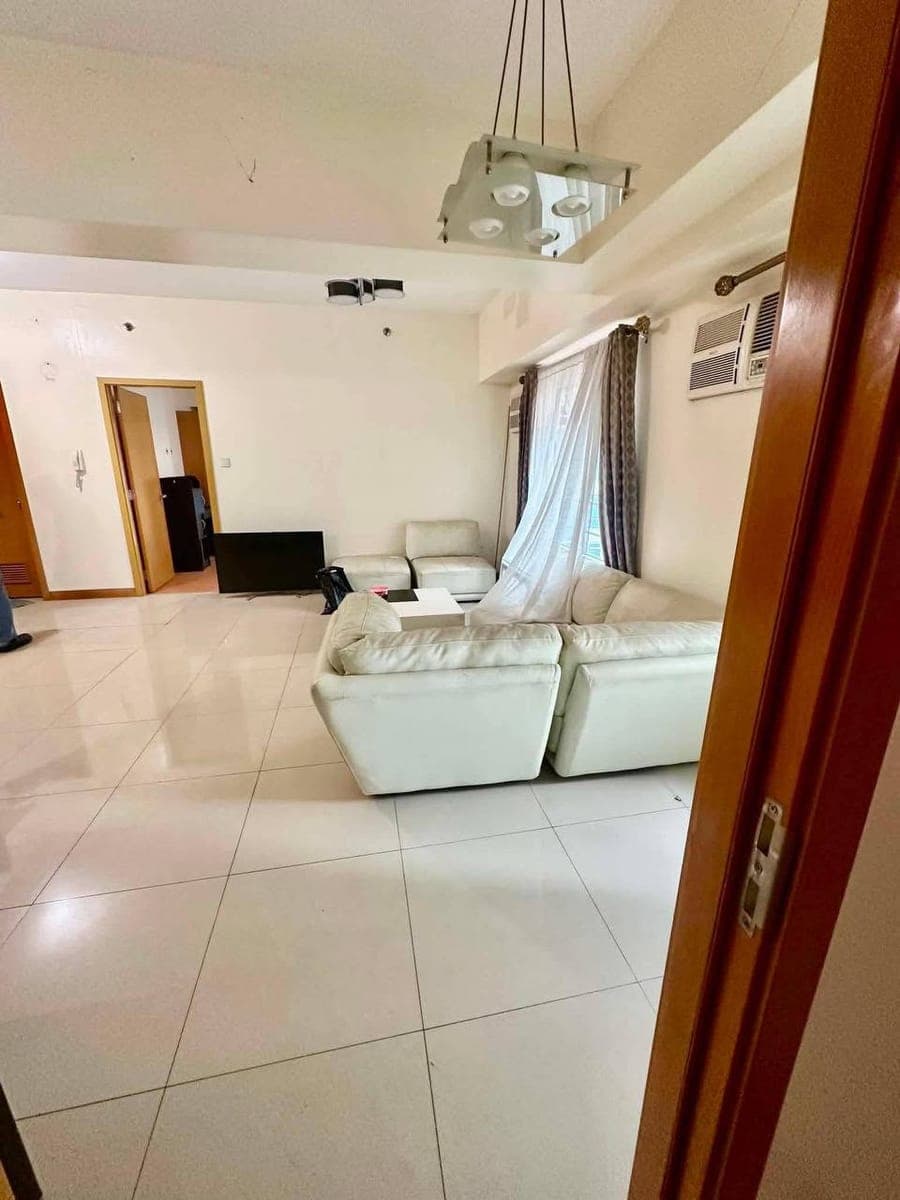 FOR RENT 2BR Corner Unit Trion Tower 2 , - photo 3
