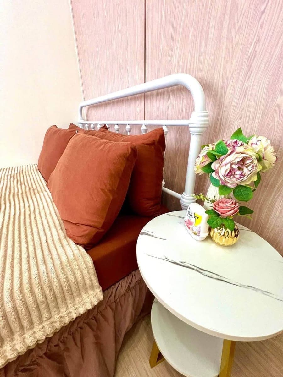 CONDO FOR RENT in TREES RESIDENCES - photo 2