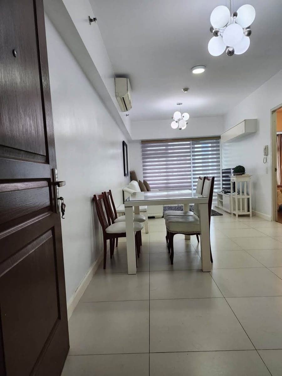 🏡 FOR LEASE: 1-BEDROOM UNIT AT TWO SERENDRA, BGC - photo 2