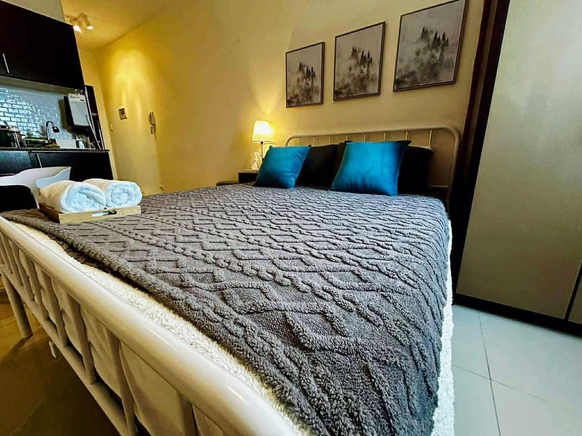 🏙️ STUDIO UNIT FOR RENT – GRAND RESIDENCES EAST TOWER A - photo 2
