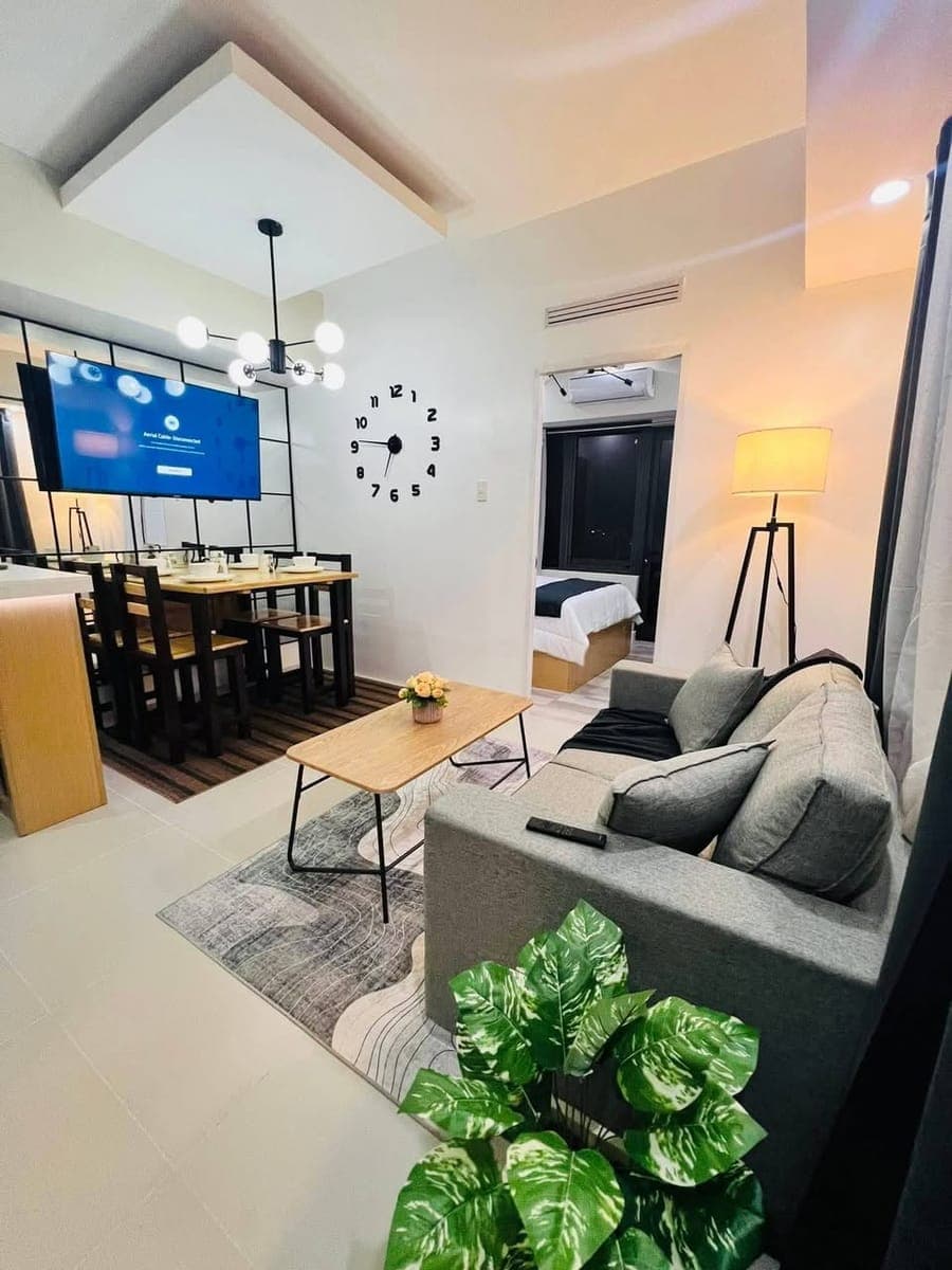BACK ON THE MARKET! ❗️ - photo 1