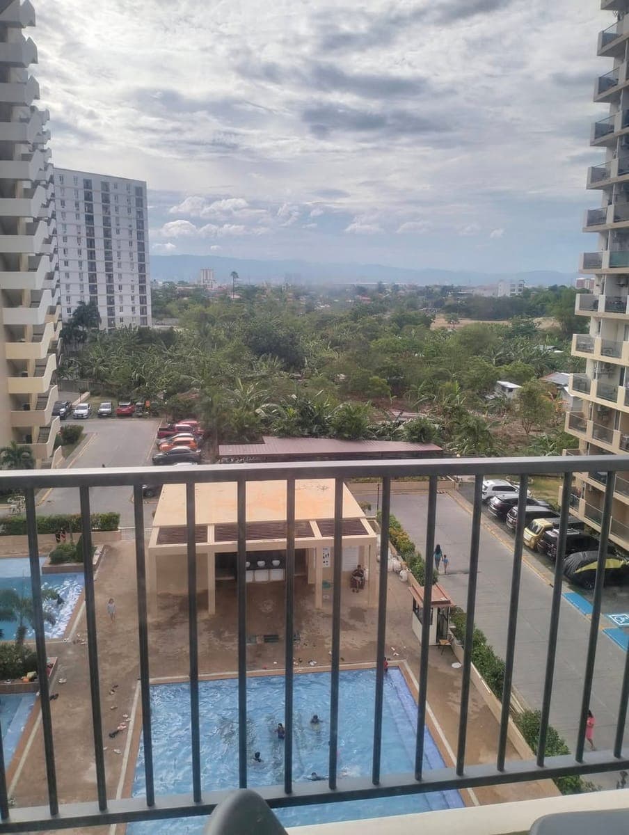 Condo for rent saekyung marigondon LapuLapu city phase3 7floor end unit sea view - photo 1