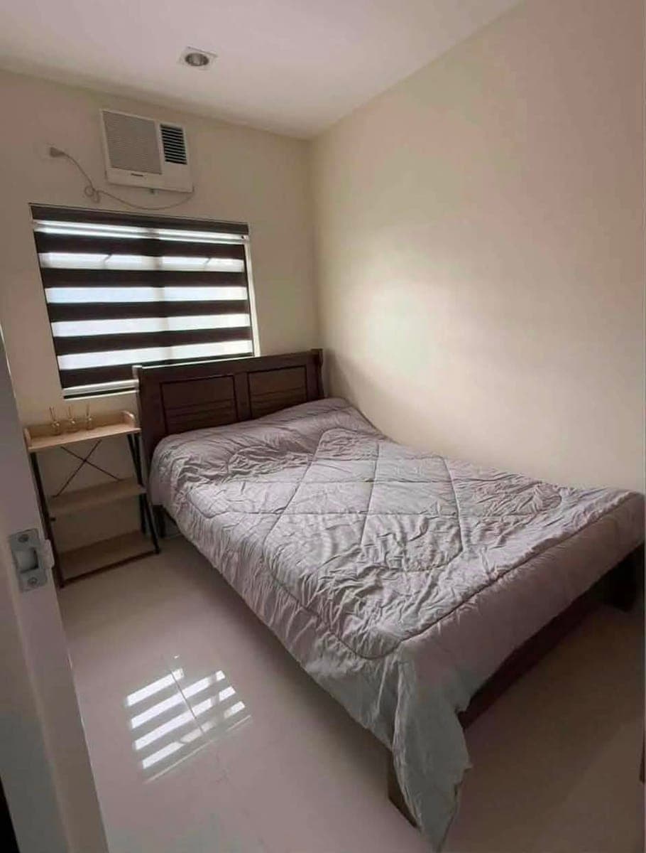 ✨ FOR RENT – 1 Bedroom Condo with Parking at Midpoint Residences ✨ - photo 3