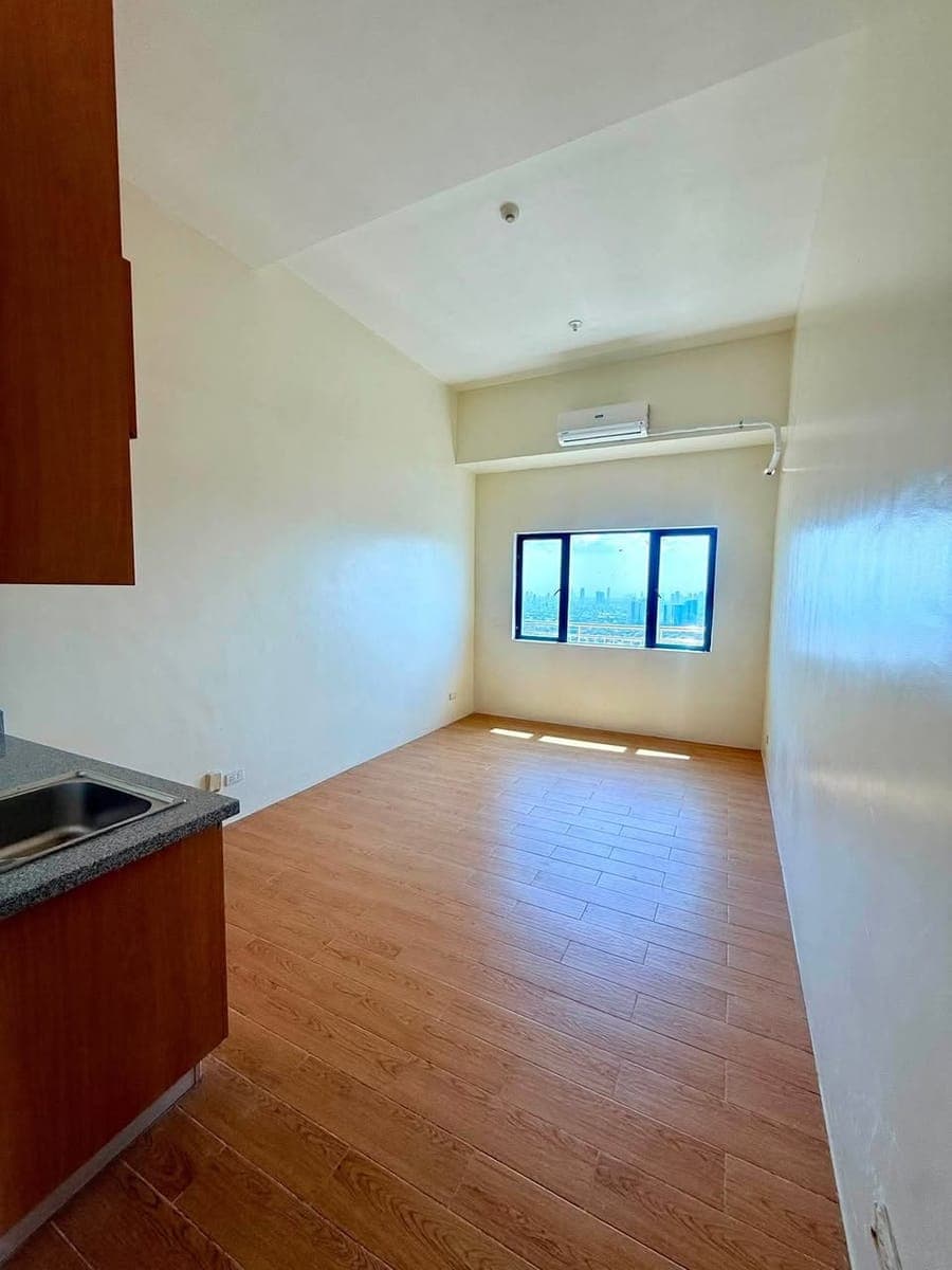 🏡 FOR LEASE | R Square Residences - photo 1