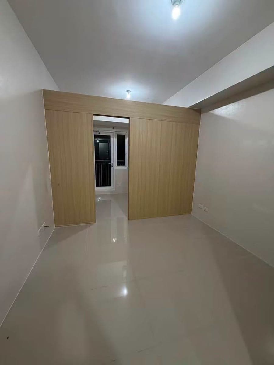 RUSH CONDO FOR RENT – GRASS RESIDENCES TODAY VIEWING - photo 2