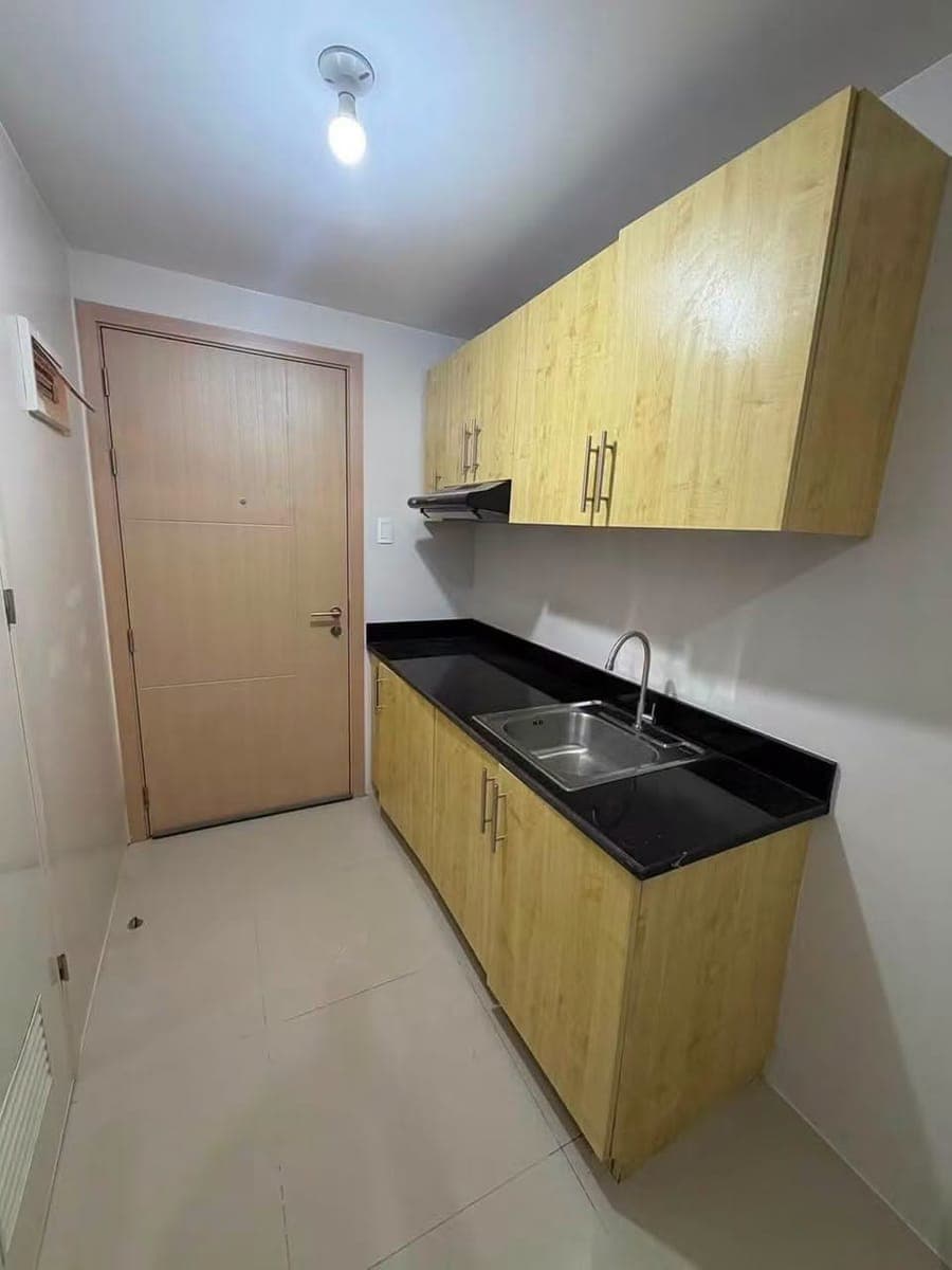 RUSH CONDO FOR RENT – GRASS RESIDENCES TODAY VIEWING - photo 3