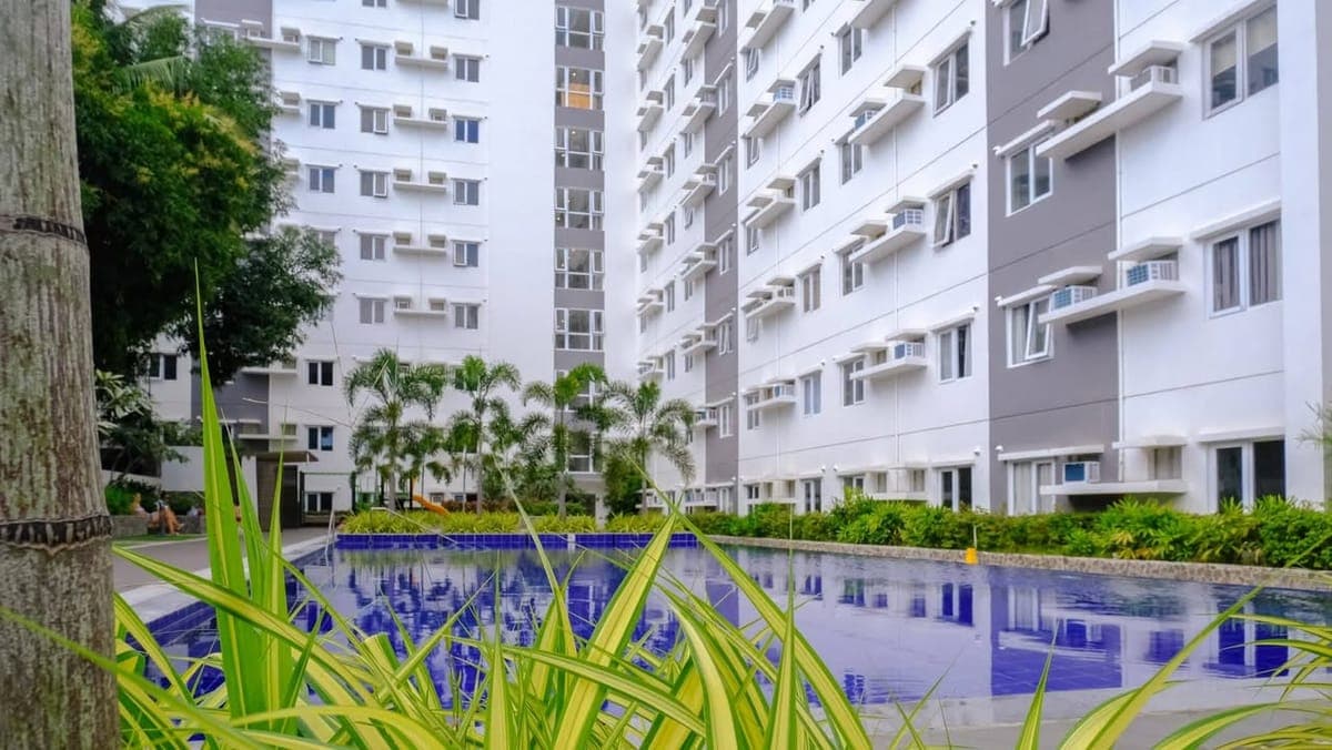 For Rent Fully furnished studio type at Symfoni Nichols Guadalupe, Cebu City - photo 1