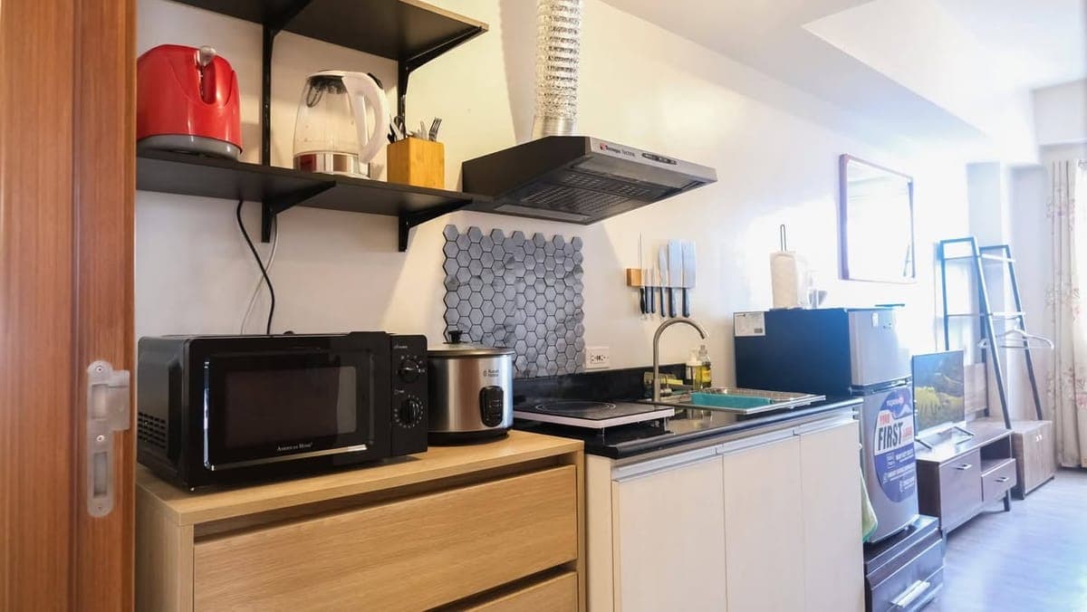 For Rent Fully furnished studio type at Symfoni Nichols Guadalupe, Cebu City - photo 4