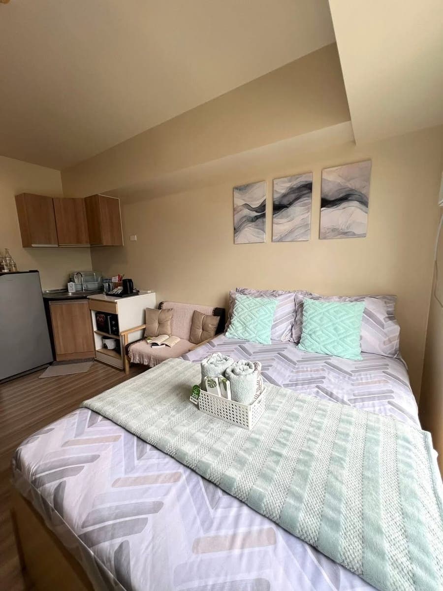 Cebu IT Park Condo for Monthly Rent – ₱23,000/month (Inclusive of monthly condo dues) - photo 2