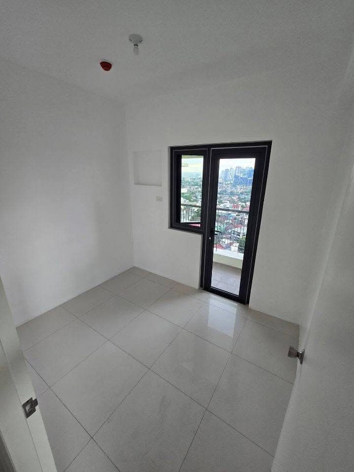 🏠 2BR CONDO FOR RENT-TO-OWN 🔑 - photo 3