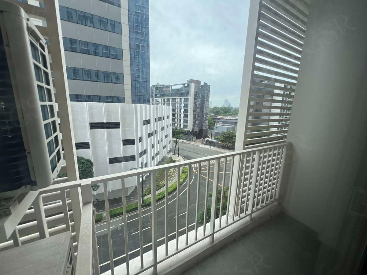 Property Name: Park Mckinley West - photo 3