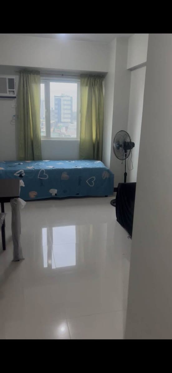 Quantum residences studio for rent. 16k only. 2+1 long term.09321744109-viber/whatsapp - photo 1