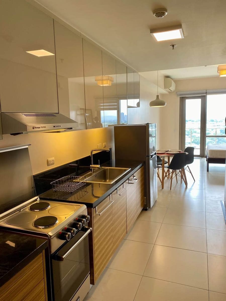 ‼️Furnished Luxury Studio for Lease‼️ - photo 3