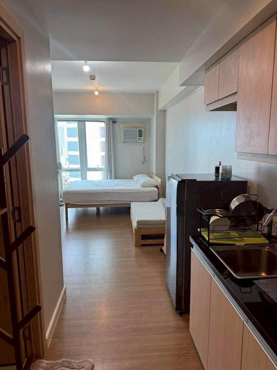 FOR RENT SOLINEA (AYALA) - photo 1