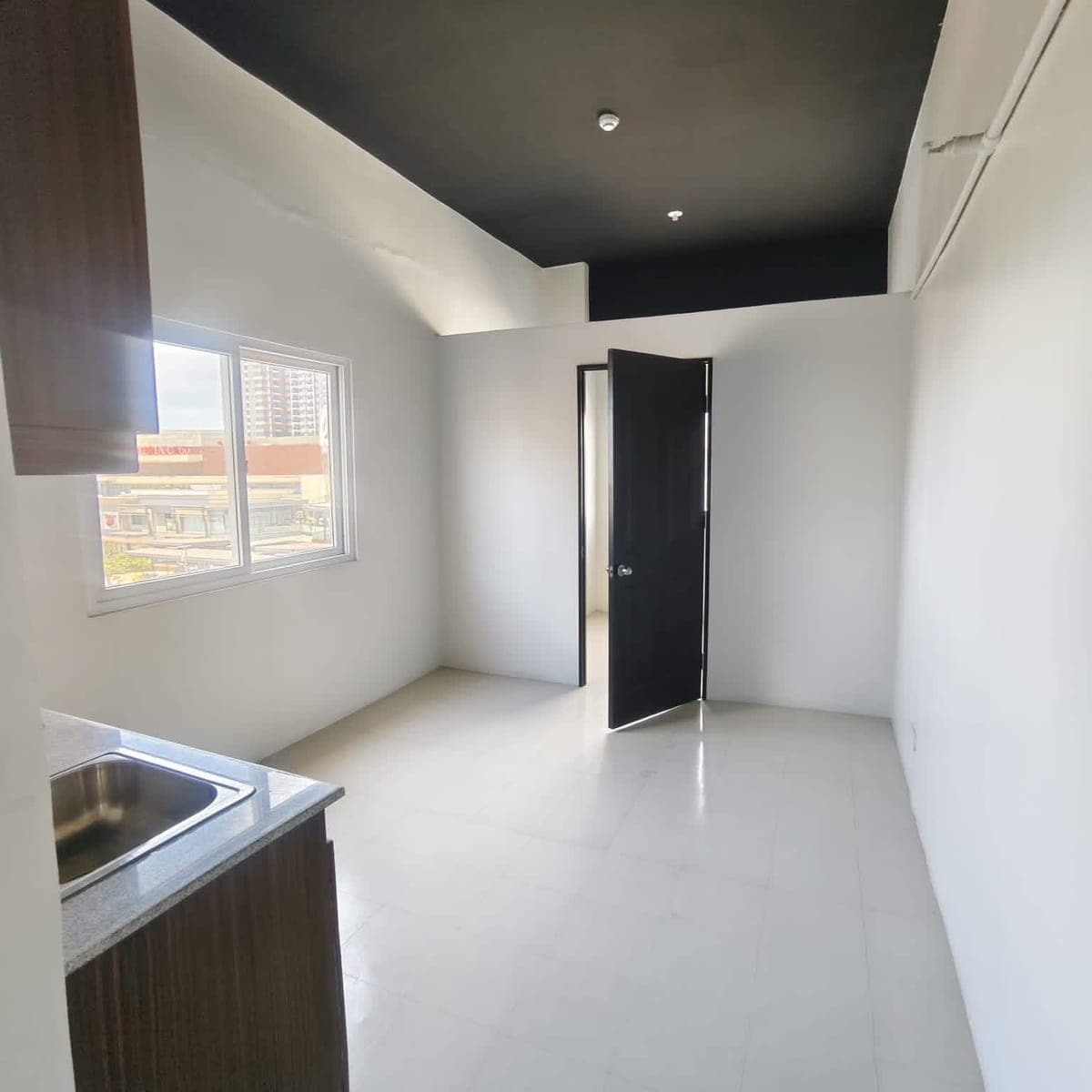 CEBU CONDO UNIT FOR RENT & FOR SALE - photo 4