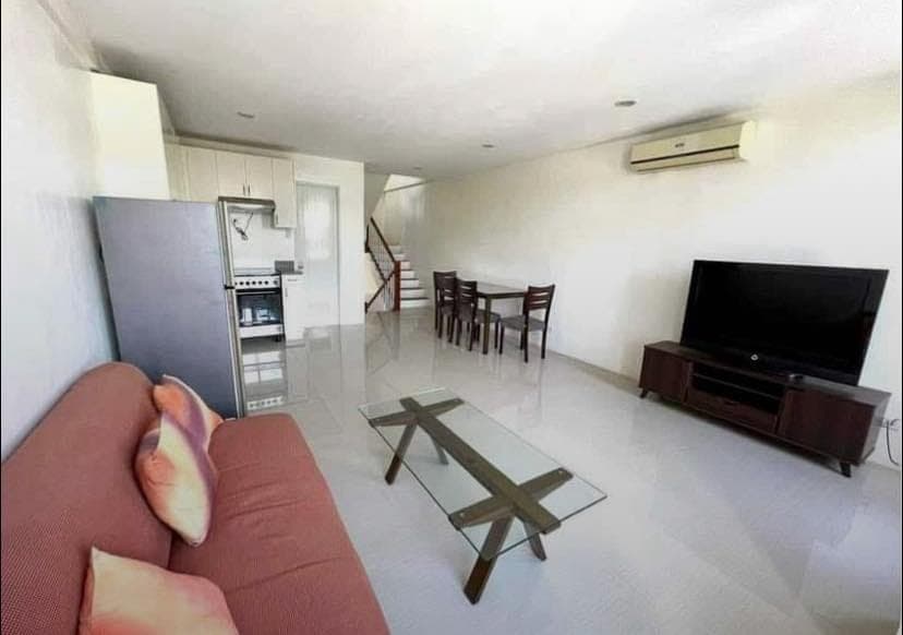 🏡 Townhouse for Rent – Guadalupe, Cebu City - photo 2