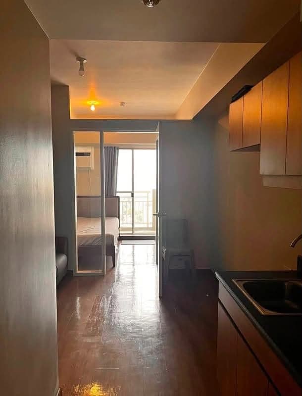 FOR RENT: ₱23K/month. - Inclusive condo dues | Negotiable - photo 3