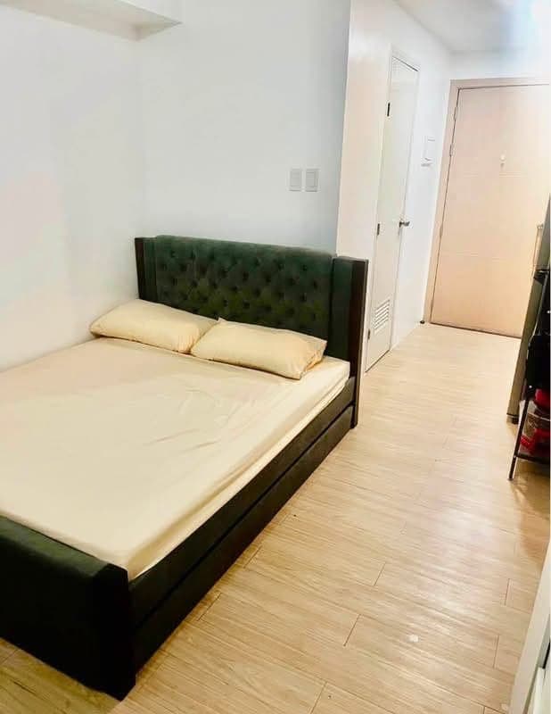 FOR RENT: ₱17,500/month. | Inclusive association dues - photo 3