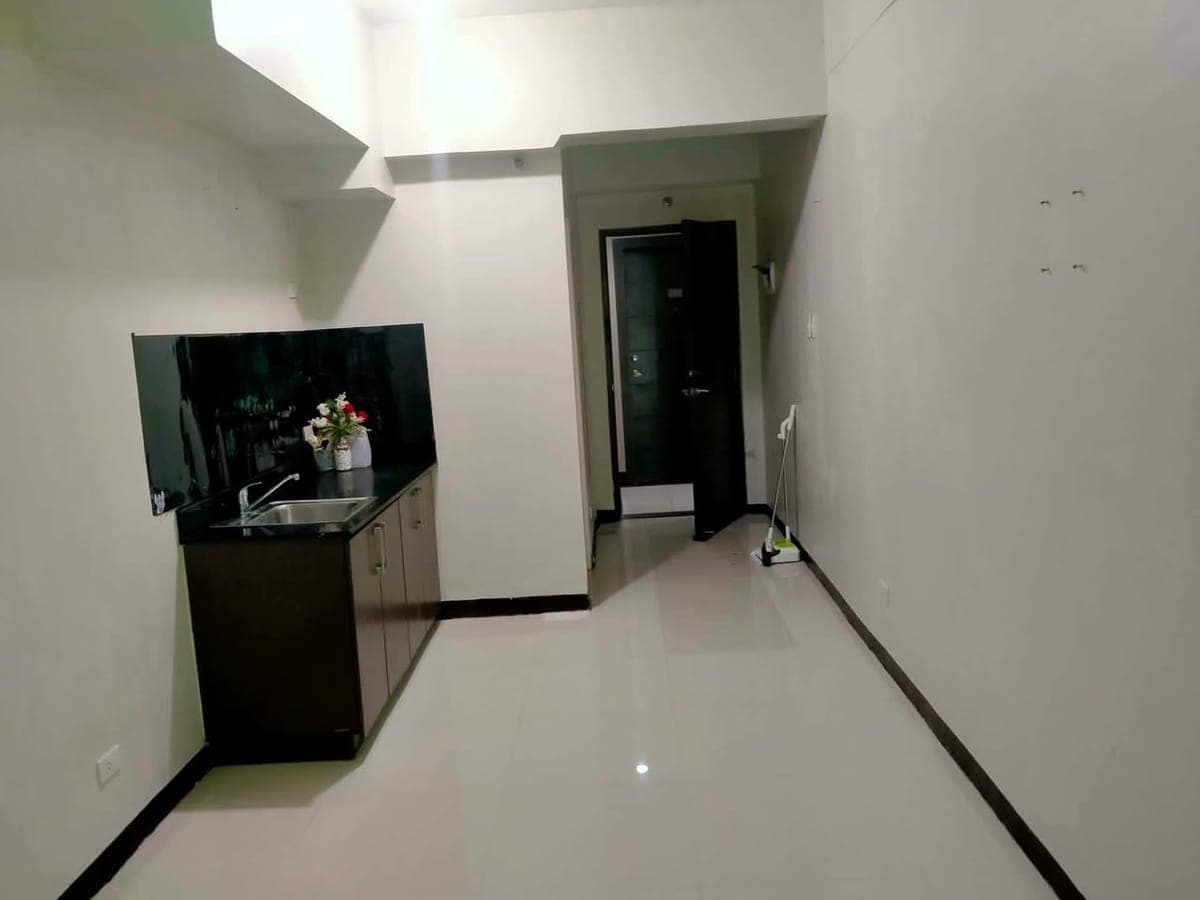 Symphony Towers Quezon City Condo Rent - photo 3