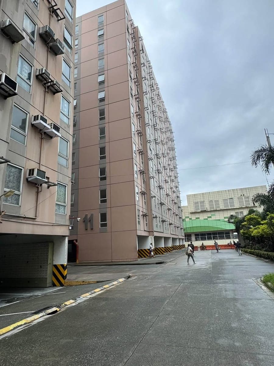13k monthly 2br unit na🥰 tara kwento ko sayo kung pano🥰 - photo 1