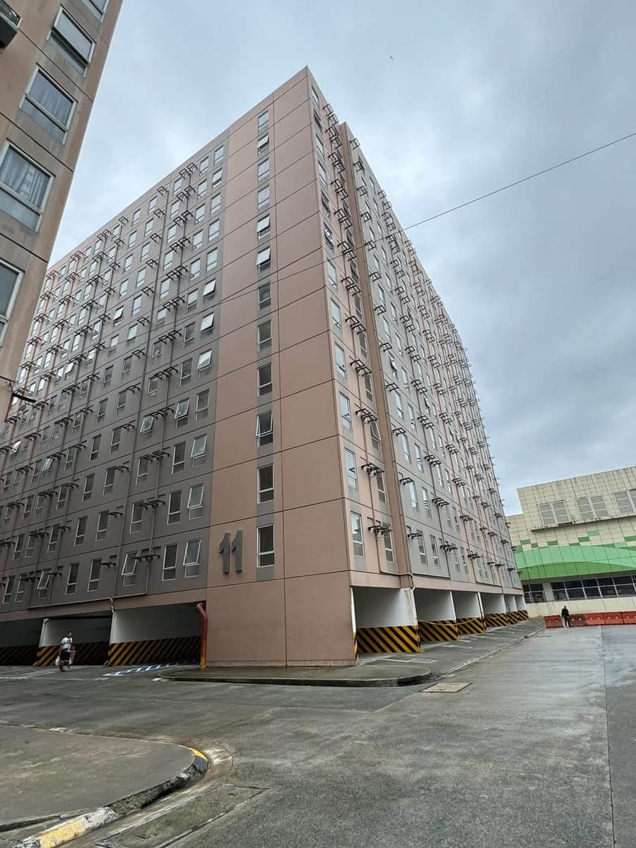 13k monthly 2br unit na🥰 tara kwento ko sayo kung pano🥰 - photo 2