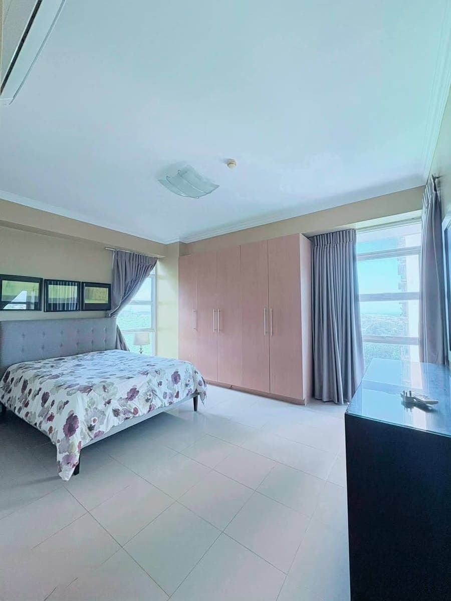 107 sqm 2BR Unit at Citylights, Cebu Veterans Dr., Nivel Hills, Apas, Cebu City (W/ PARKING, BALCONY... - photo 5