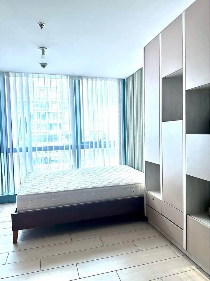 🏠 FOR RENT: ONE UPTOWN RESIDENCES - photo 1
