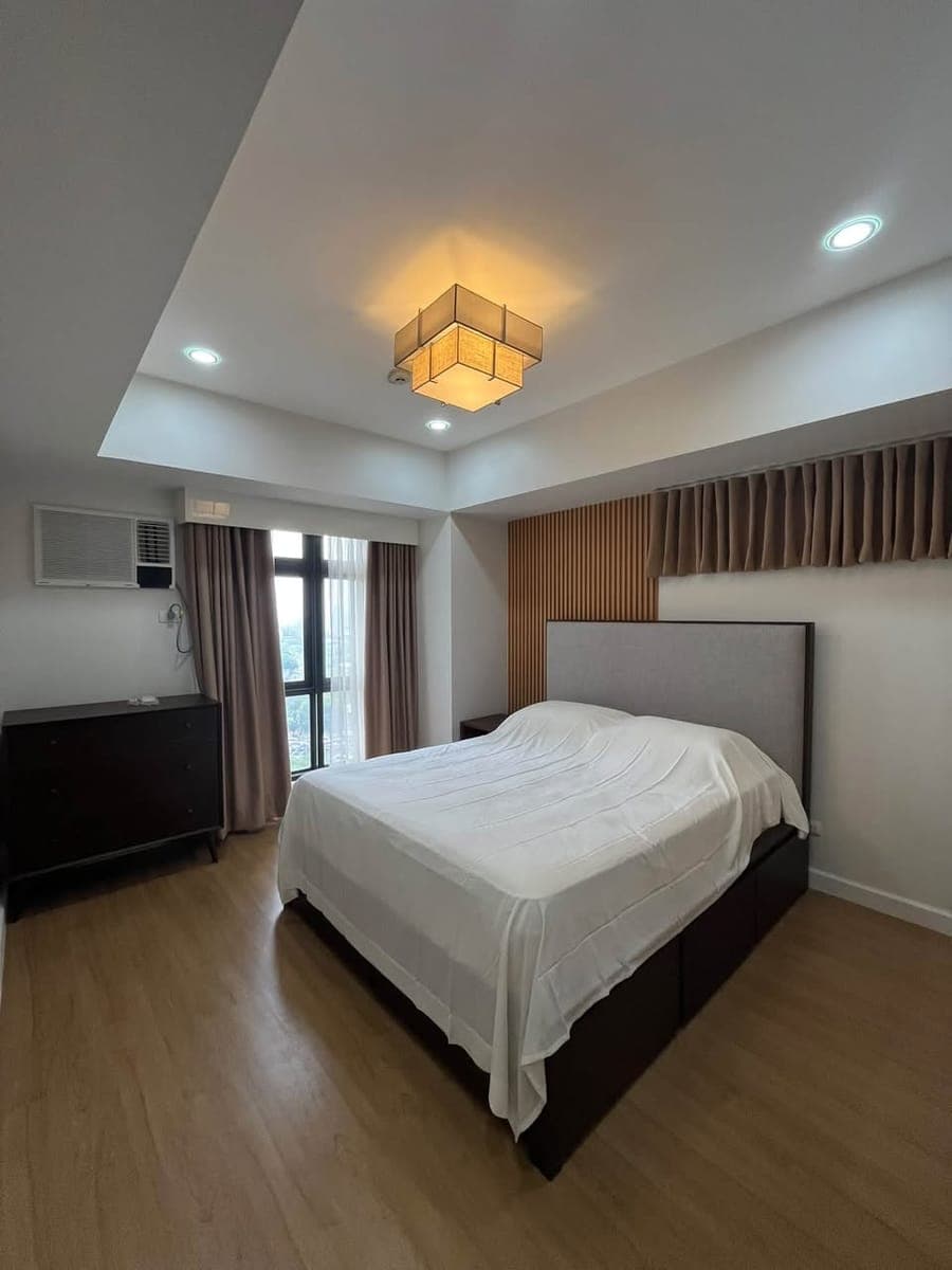 FOR LEASE: 1BR, HIGH PARK TOWER 2, VERTIS NORTH, QC - photo 2