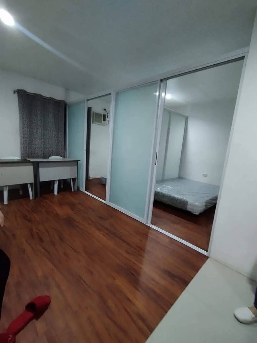 ‼️FOR RENT Studio with  Partition - photo 1