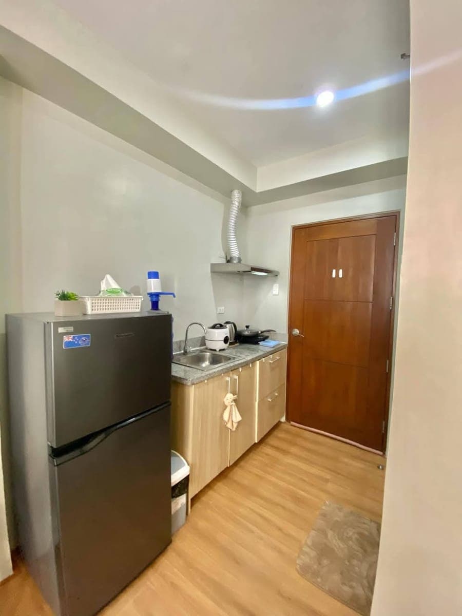 FOR RENT: Studio Unit - photo 2