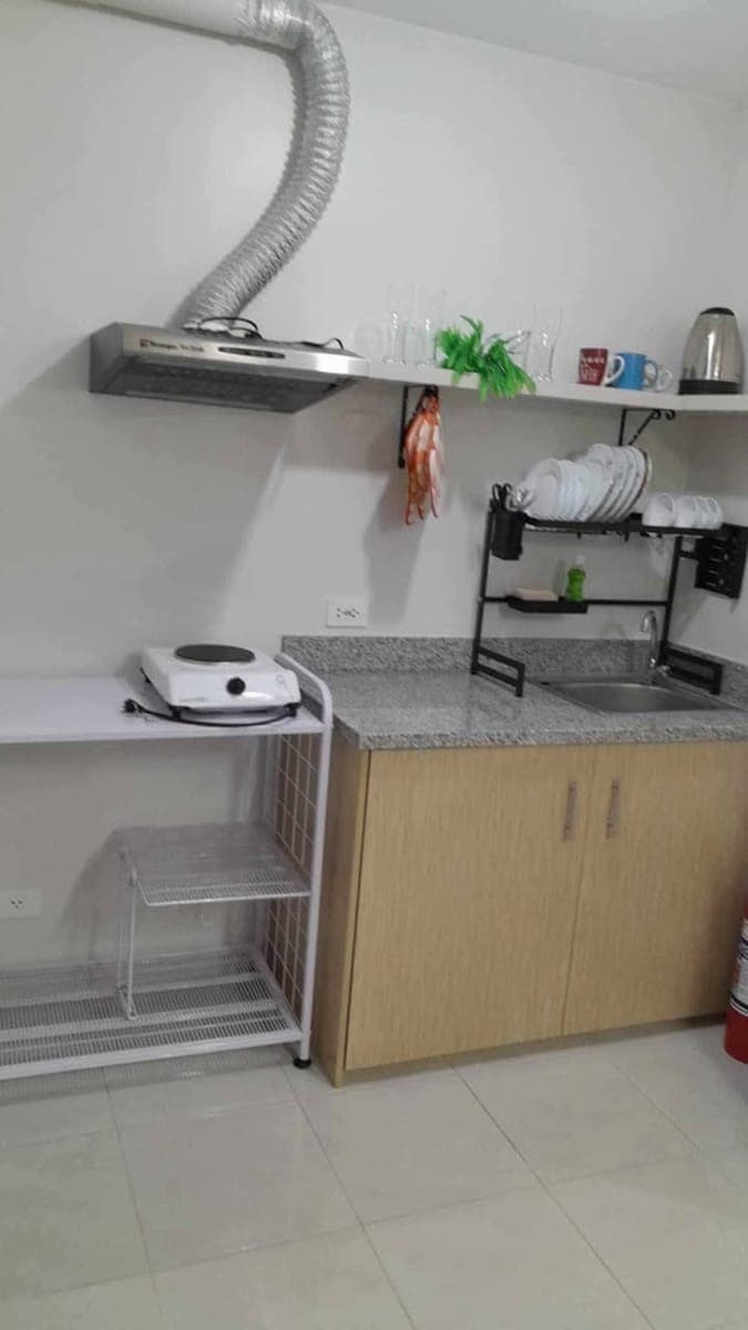 FOR RENT – DECA BANILAD CONDO - photo 4