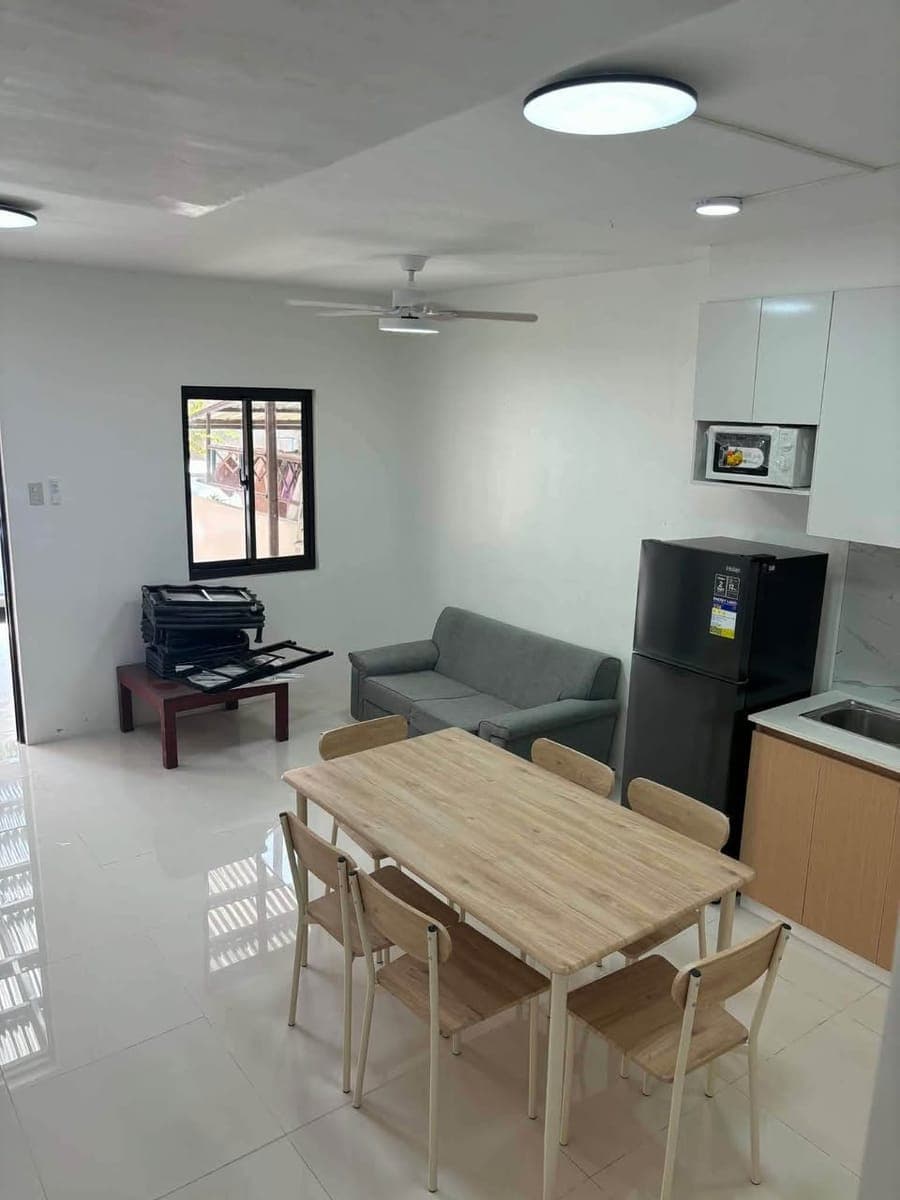 🏡✨ FULLY FURNISHED 3-BEDROOM TOWNHOUSE FOR RENT ✨🏡 - photo 3