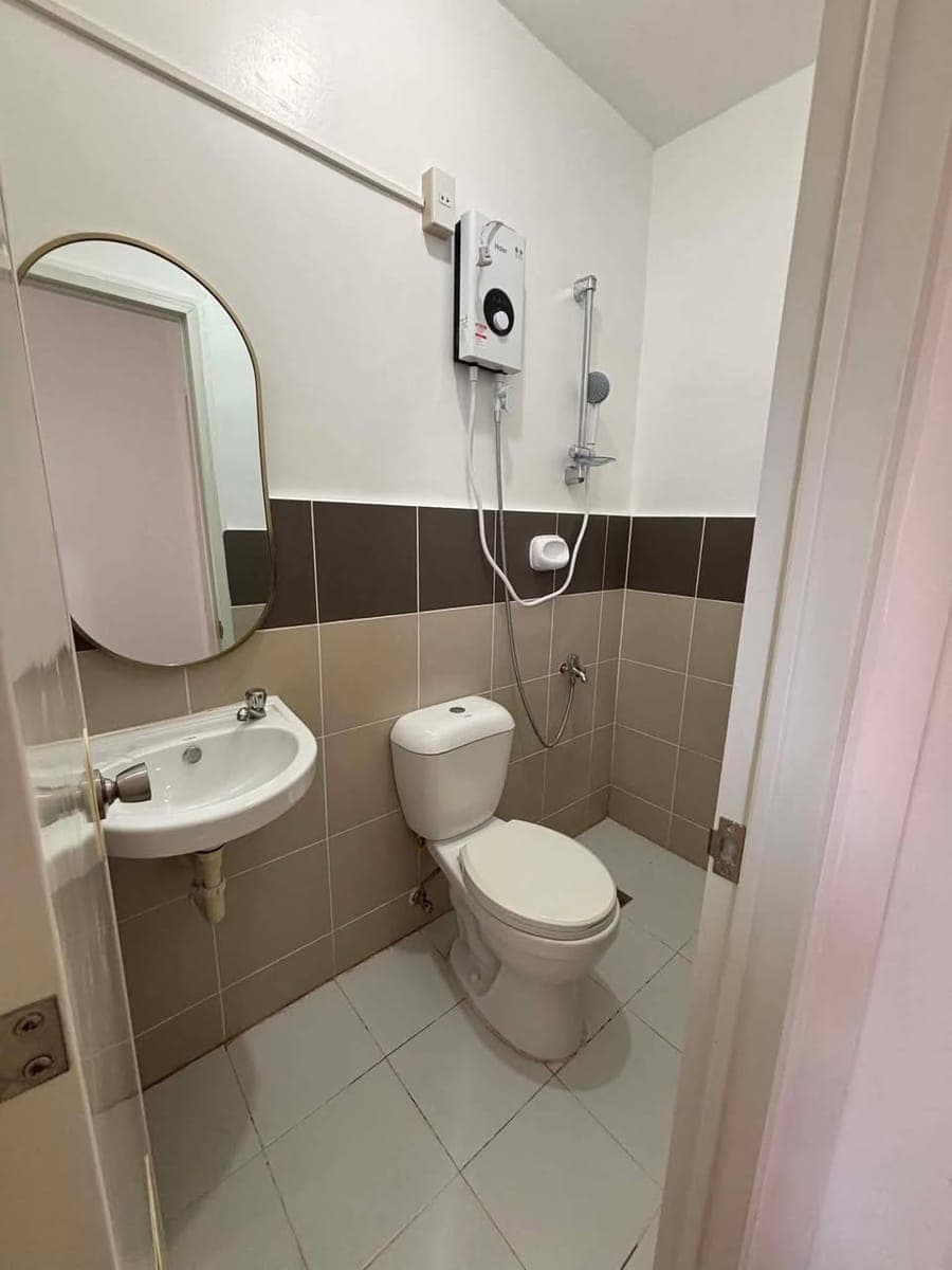 🏡✨ FULLY FURNISHED 3-BEDROOM TOWNHOUSE FOR RENT ✨🏡 - photo 4