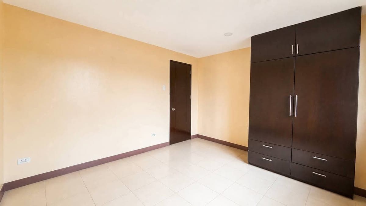 FOR RENT — Spacious 2BR Flat in the heart of Banilad - photo 5