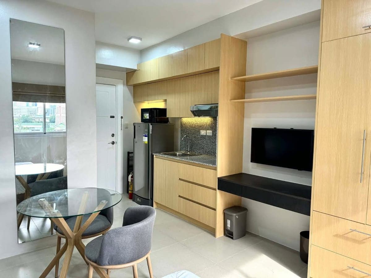 DL✨MOVE-IN ready💫STUDIO UNIT FOR RENT in 📌 Midori Residences  A,S fortuna Banilad Mandaue 👉For on... - photo 1