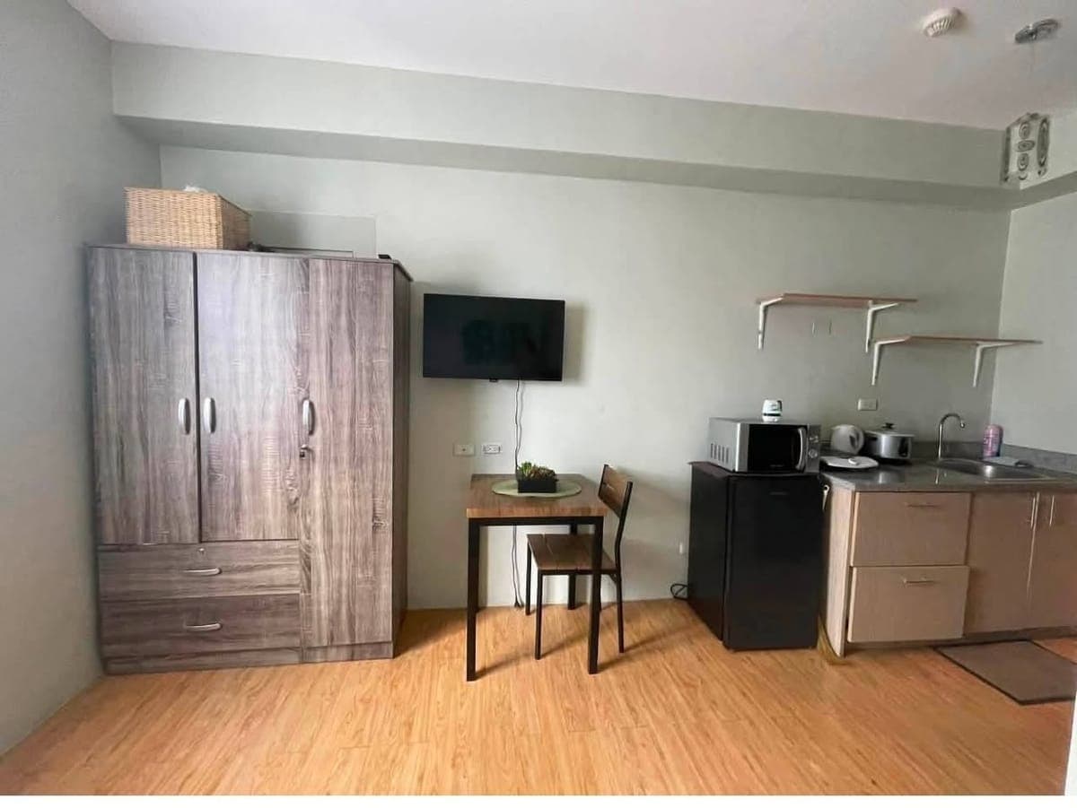 🚩 FOR RENT  FURNISHED STUDIO Unit  in MIVESA 🚩(B5 10th Floor ) - photo 2