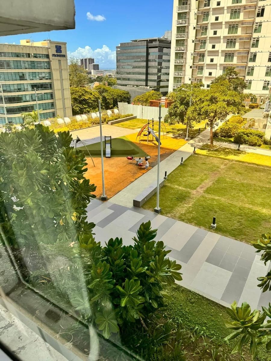🏡 𝗦𝗢𝗟𝗜𝗡𝗘𝗔 𝗦𝗧𝗨𝗗𝗜𝗢 𝗙𝗢𝗥 𝗥𝗘𝗡𝗧 — 𝗪𝗜𝗧𝗛 𝗣𝗔𝗥𝗞𝗜𝗡𝗚 ✨ - photo 5
