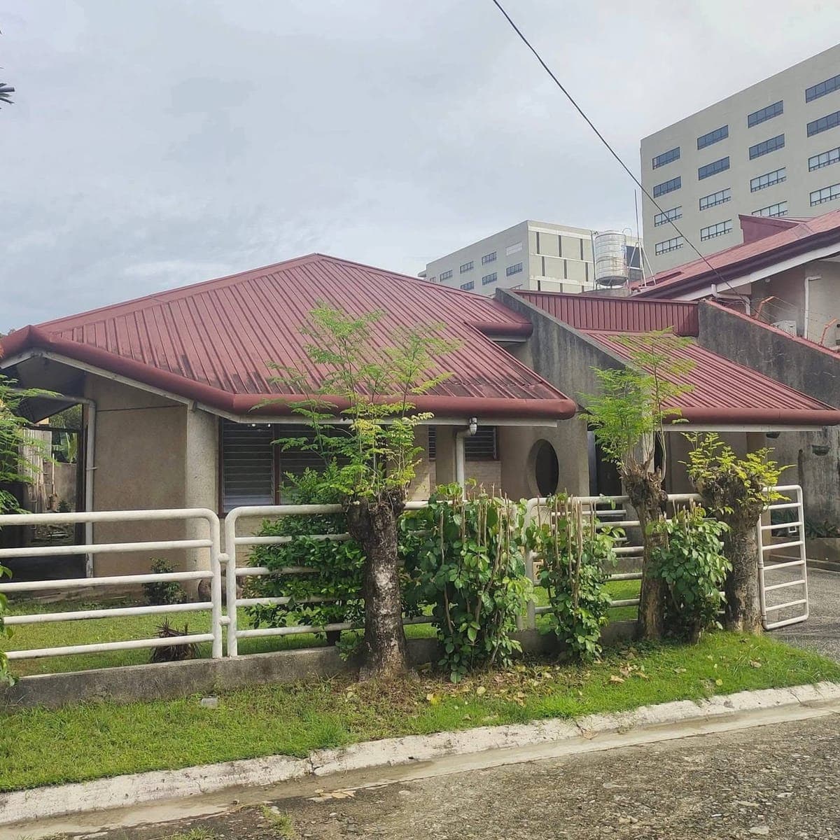 𝐇𝐎𝐔𝐒𝐄 𝐅𝐎𝐑 𝐑𝐄𝐍𝐓 𝐈𝐍 𝐁𝐀𝐍𝐈𝐋𝐀𝐃, 𝐂𝐄𝐁𝐔 𝐂𝐈𝐓𝐘 - photo 2