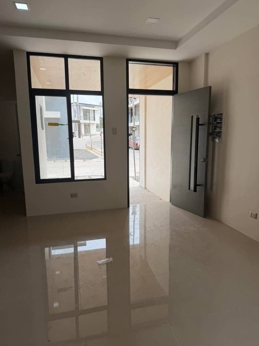 FOR RENT‼️ - photo 5
